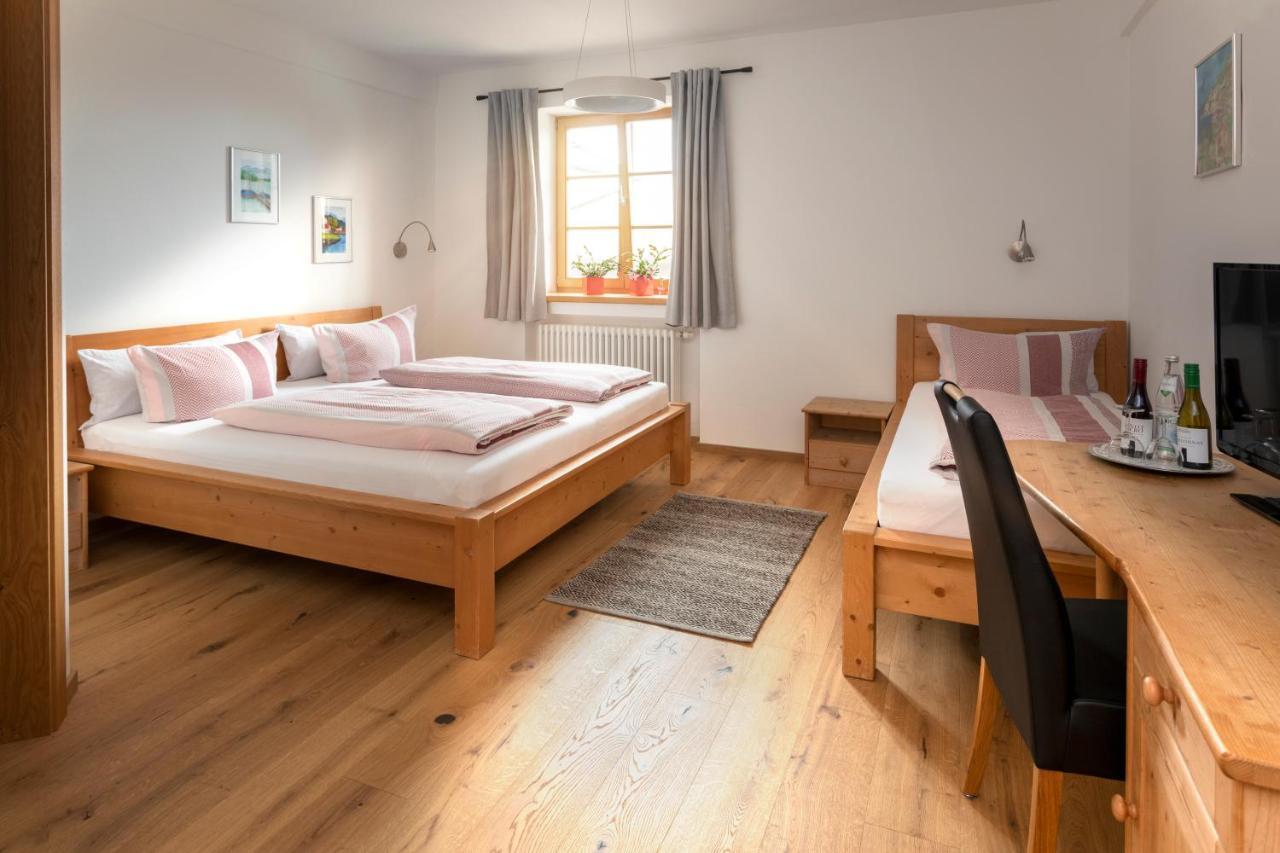 Pension Bernhardhof Otterfing Dış mekan fotoğraf
