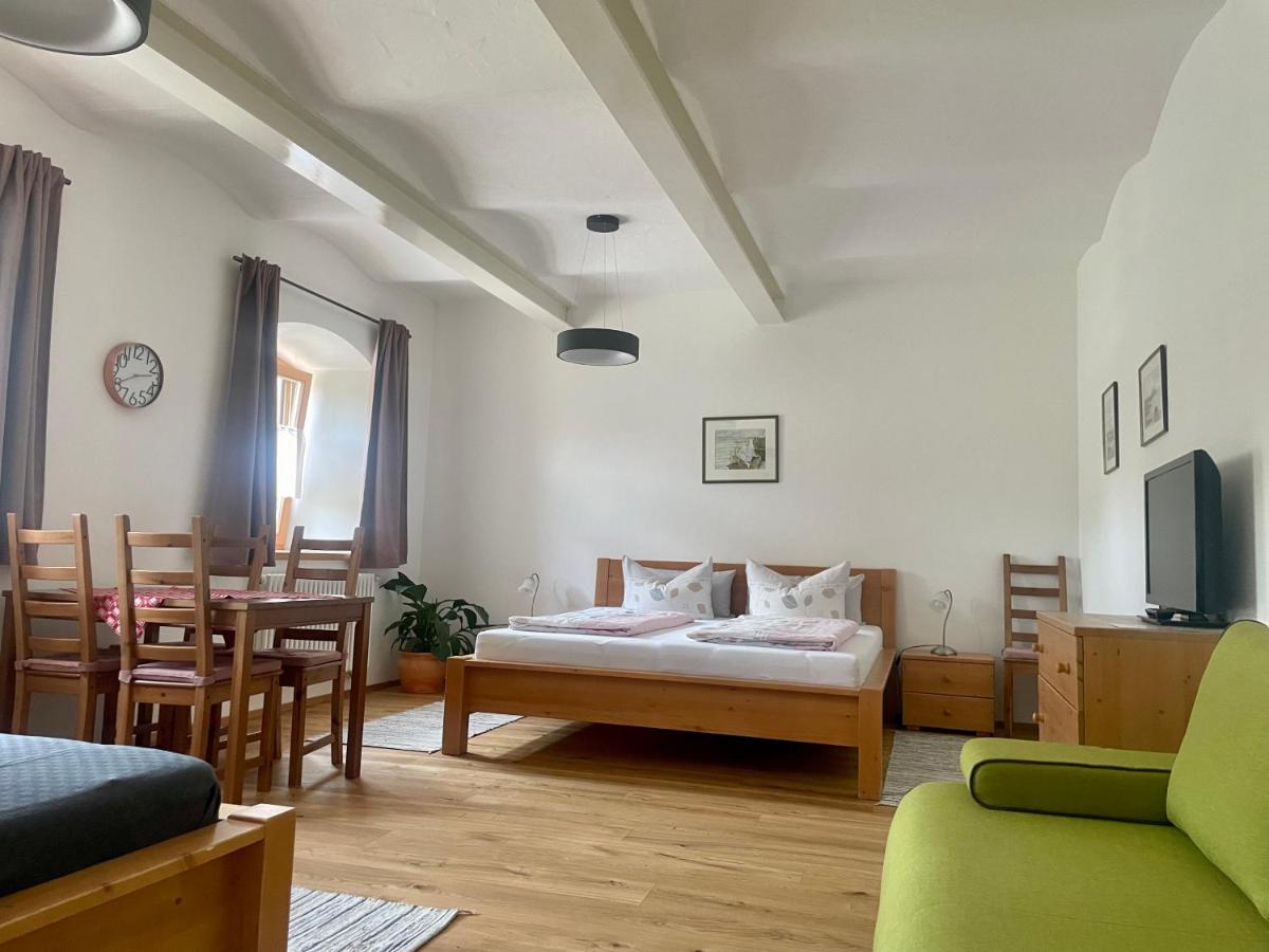 Pension Bernhardhof Otterfing Dış mekan fotoğraf