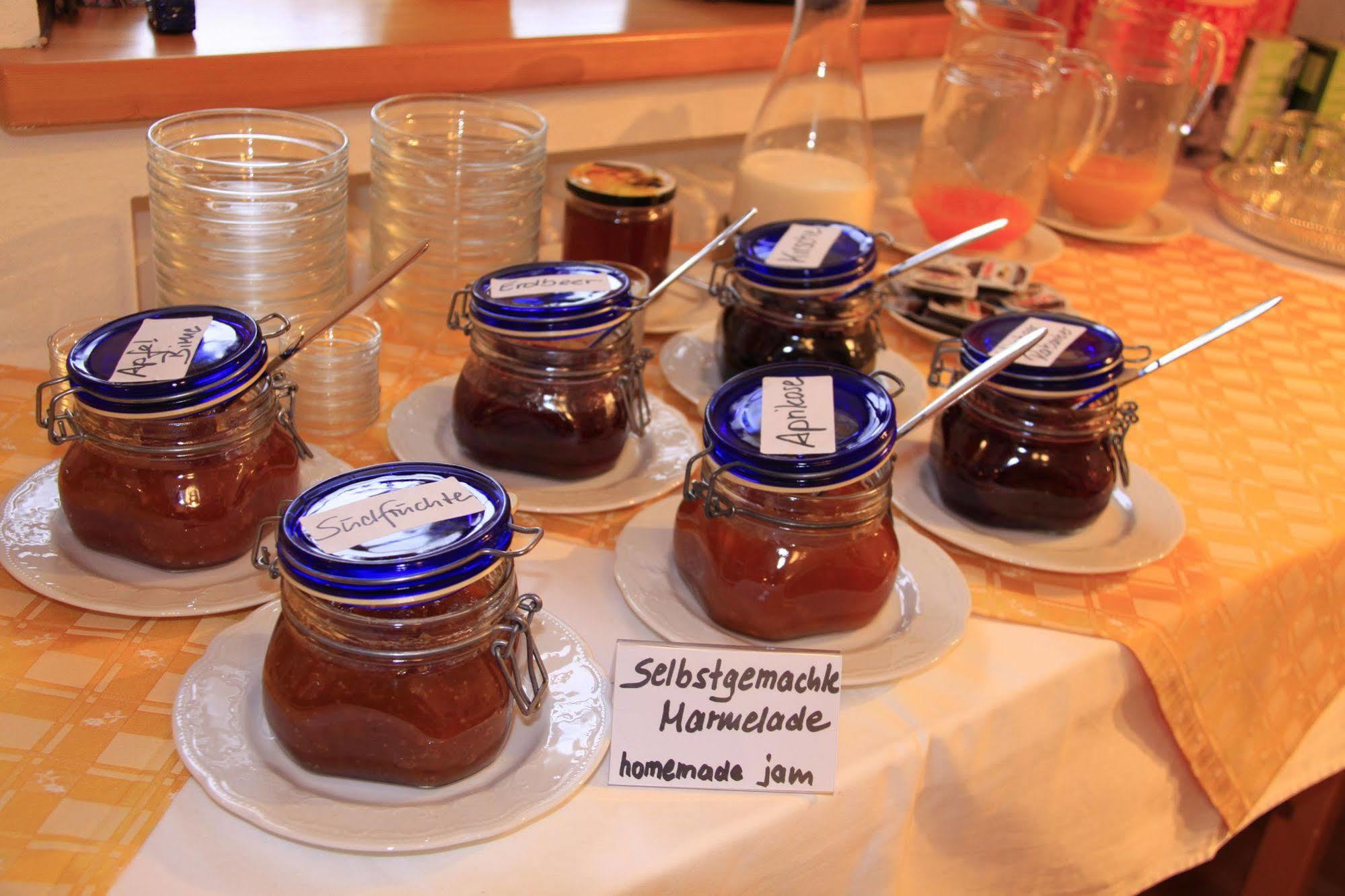 Pension Bernhardhof Otterfing Dış mekan fotoğraf