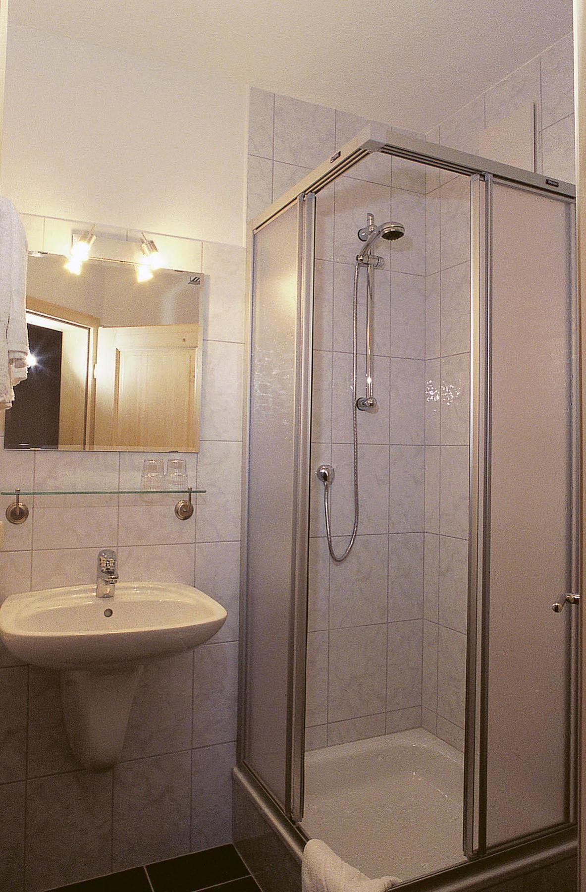 Pension Bernhardhof Otterfing Dış mekan fotoğraf