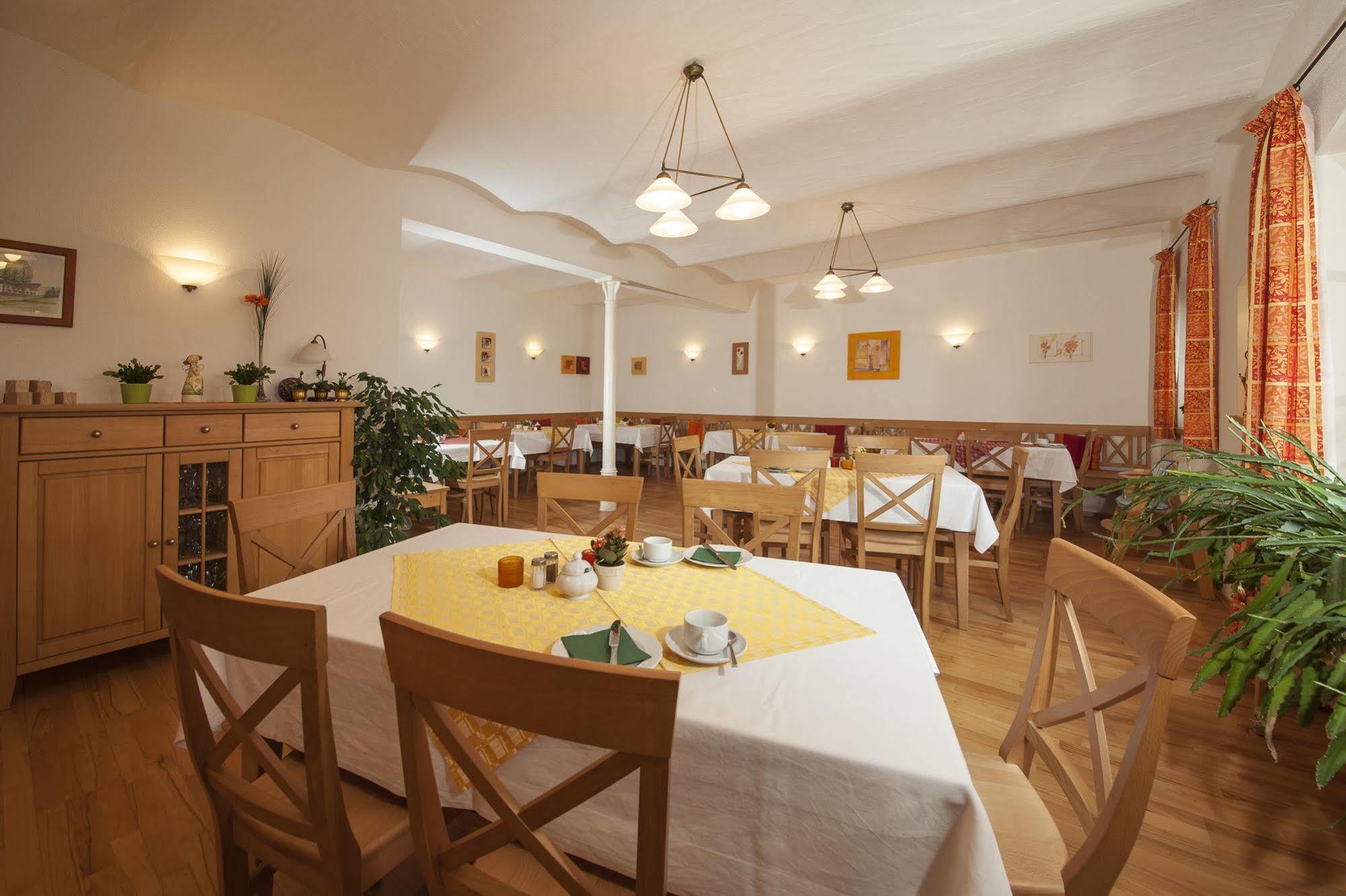 Pension Bernhardhof Otterfing Dış mekan fotoğraf